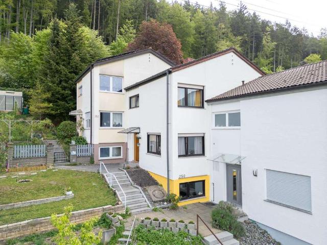 Haus zum Kaufen in Tuttlingen 260.000,00 EUR 117.17 m²