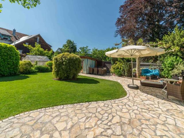 Haus zum Kaufen in Tübingen 1.200.000,00 EUR 208 m²