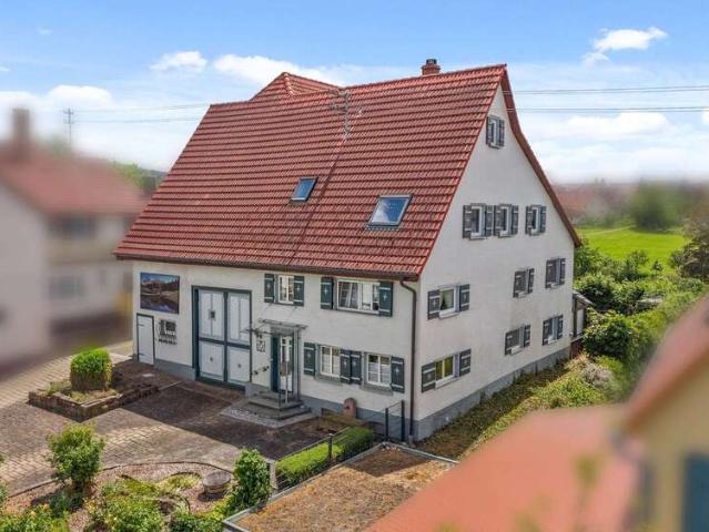 Haus zum Kaufen in Tuningen 350.000,00 EUR 146 m²