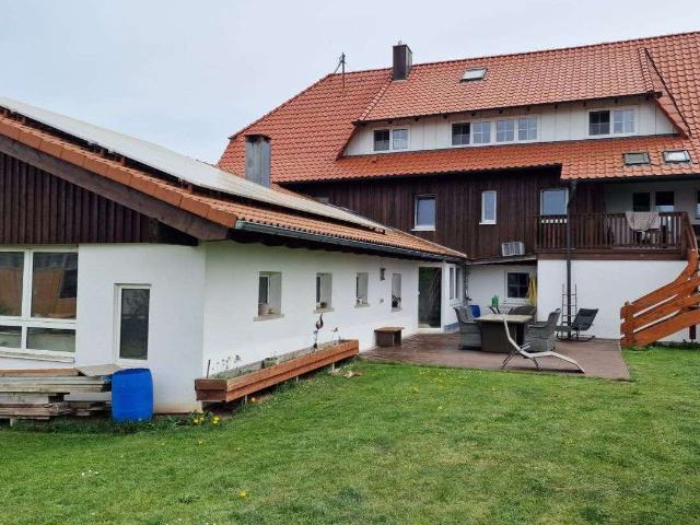 Haus zum Kaufen in Unterschneidheim 845.000,00 EUR 272 m²