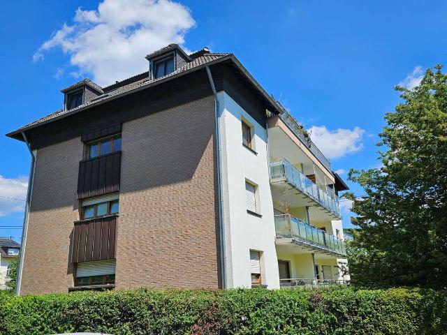Haus zum Kaufen in Unkel 1.400.000,00 EUR 690 m²