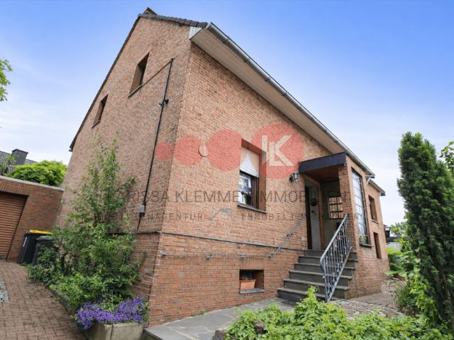 Haus zum Kaufen in Unna 300.000,00 EUR 175 m²