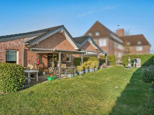 Haus zum Kaufen in Übach Palenberg 350.000,00 EUR 87 m²