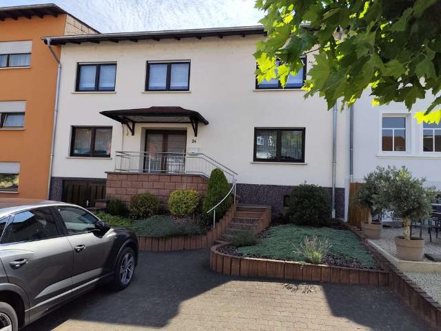 Haus zum Kaufen in Überherrn 345.000,00 EUR 190 m²