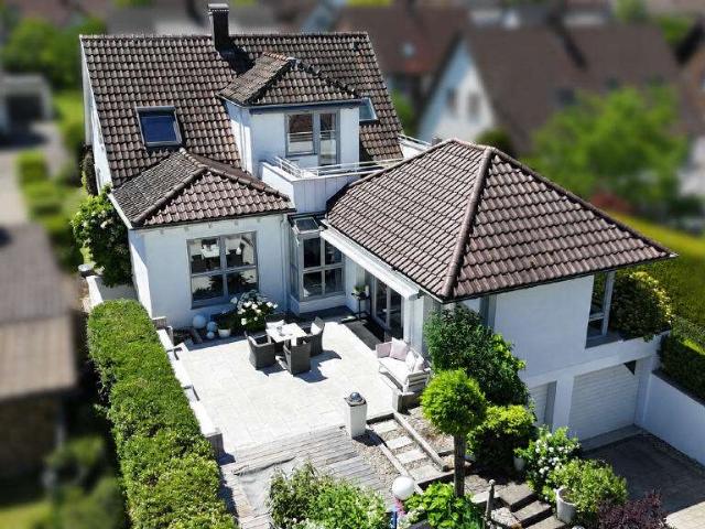 Haus zum Kaufen in Urbach 690.000,00 EUR 209.22 m²