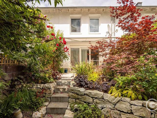 Haus zum Kaufen in Usingen 468.000,00 EUR 167 m²