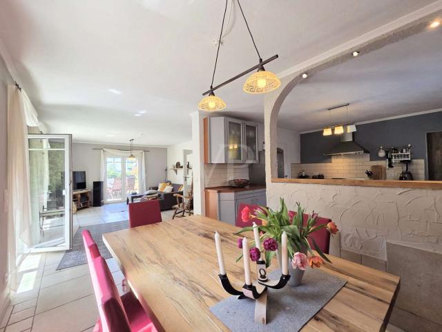 Haus zum Kaufen in Usingen 659.000,00 EUR 187 m²