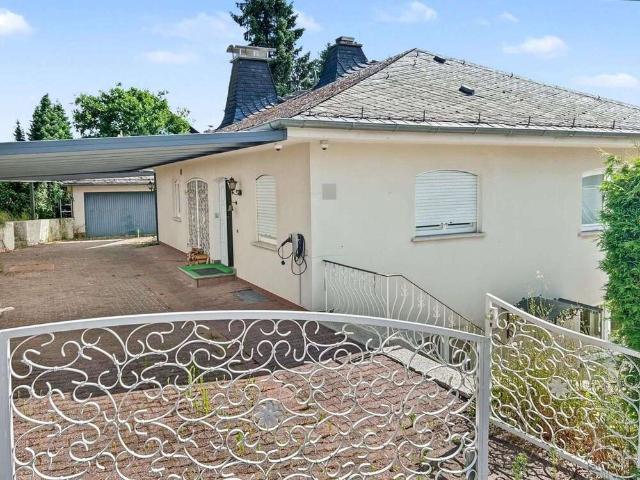 Haus zum Kaufen in Usingen 729.000,00 EUR 286 m²