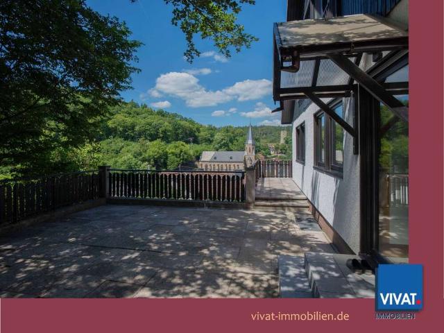 Haus zum Kaufen in Usingen 345.000,00 EUR 235 m²