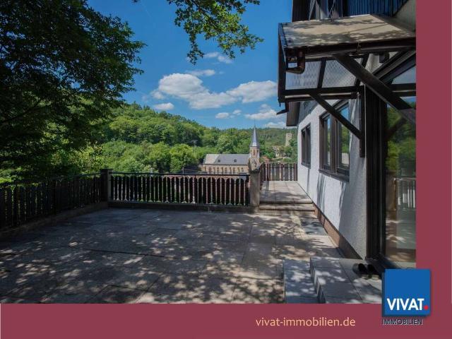Haus zum Kaufen in Usingen 345.000,00 EUR 235 m²