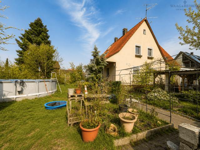 Haus zum Kaufen in Uttenreuth 500.000,00 EUR 150 m²