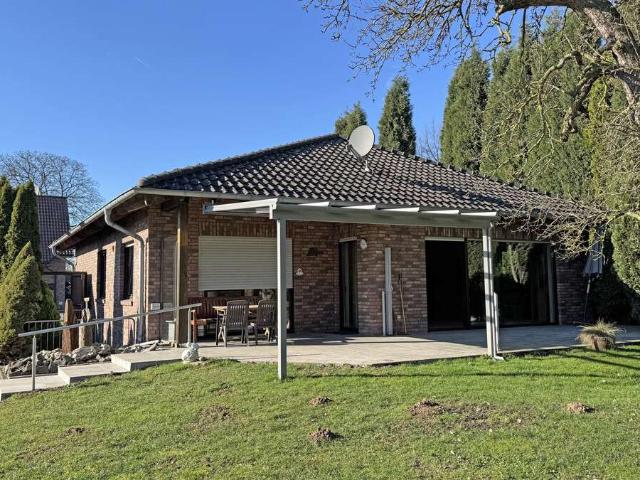 Haus zum Kaufen in Voerde 690.000,00 EUR 123.83 m²