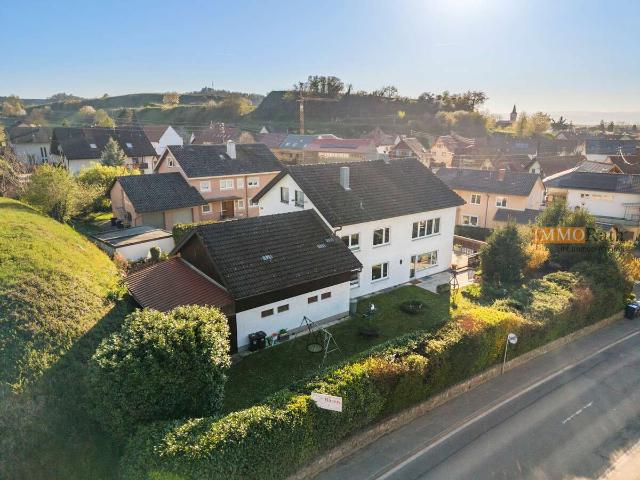 Haus zum Kaufen in Vogtsburg 649.000,00 EUR 233.84 m²