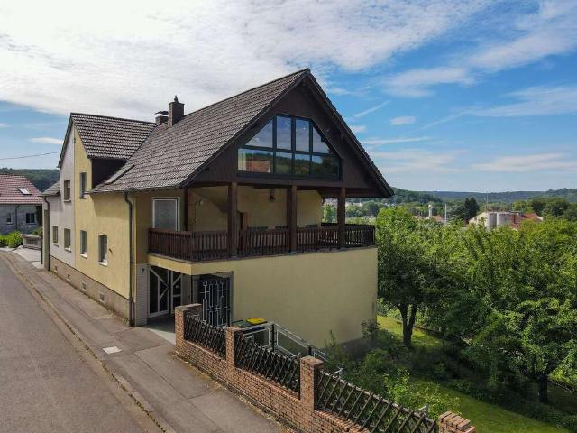 Haus zum Kaufen in Völklingen 295.000,00 EUR 181 m²