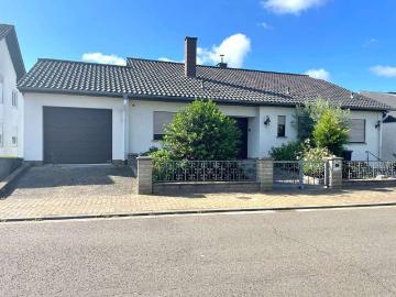 Haus zum Kaufen in Völklingen 379.000,00 EUR 185 m²