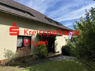 Haus zum Kaufen in Vallendar 459.000,00 EUR 215 m²