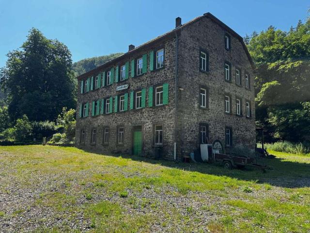 Haus zum Kaufen in Vallendar 649.000,00 EUR 510 m²
