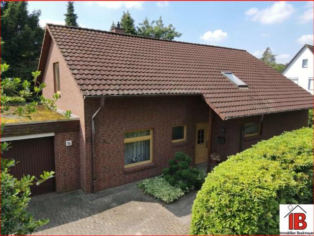 Haus zum Kaufen in Varel 289.000,00 EUR 135 m²