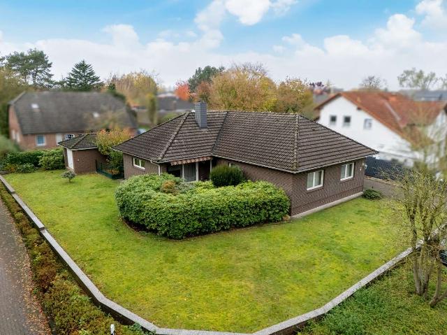 Haus zum Kaufen in Varel 329.000,00 EUR 140 m²