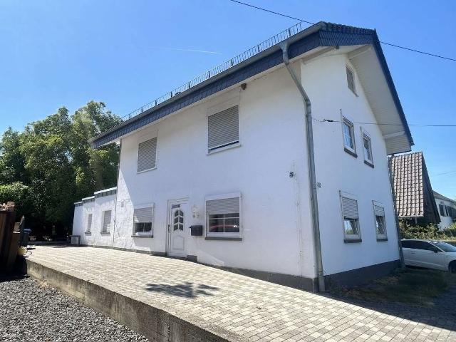Haus zum Kaufen in Vettweiß Gladbach 329.000,00 EUR 150 m²