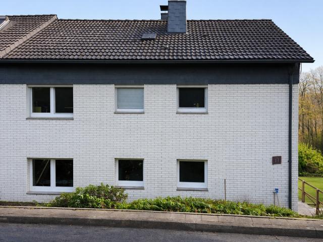 Haus zum Kaufen in Velbert 420.000,00 EUR 201 m²
