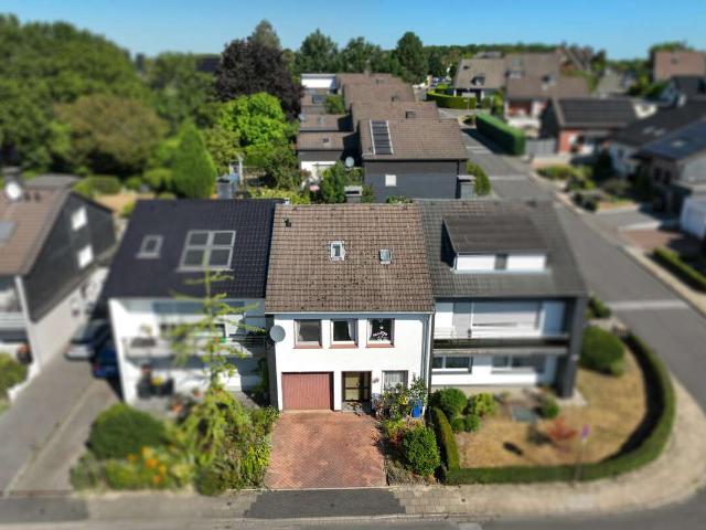 Haus zum Kaufen in Velbert 329.000,00 EUR 107.55 m²