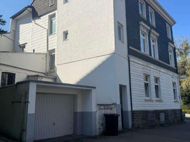 Haus zum Kaufen in Velbert 398.950,00 EUR 320 m²