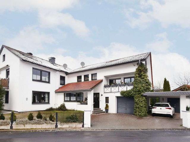 Haus zum Kaufen in Versmold 660.000,00 EUR 260 m²