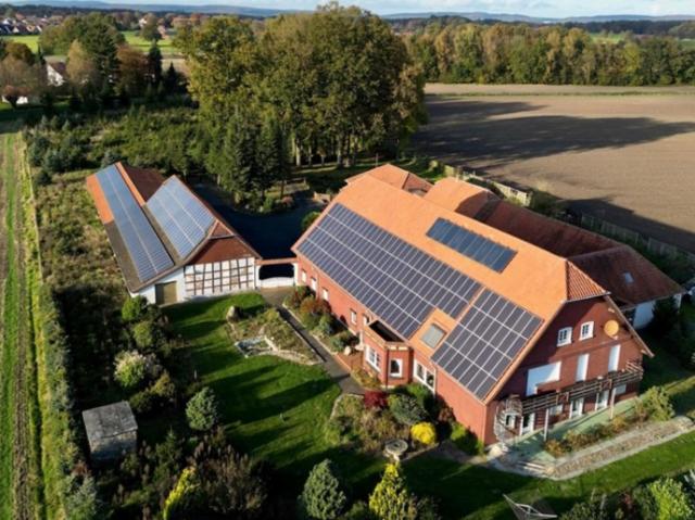 Haus zum Kaufen in Versmold 695.000,00 EUR 280.99 m²