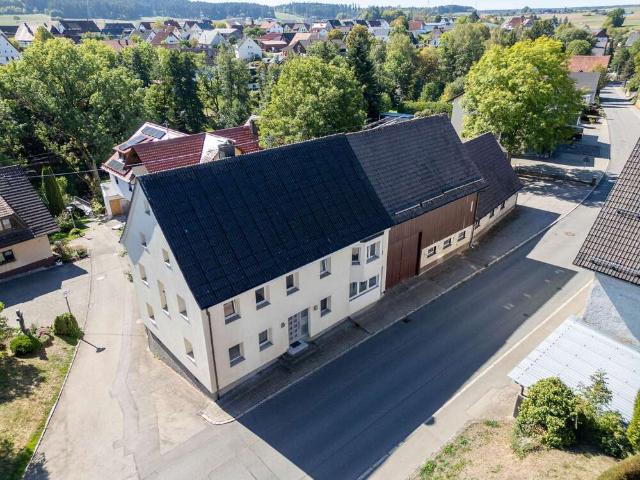 Haus zum Kaufen in Villingen Schwenningen 390.000,00 EUR 218.8 m²