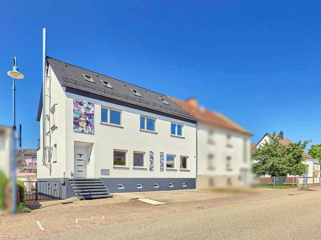 Haus zum Kaufen in Vinningen 390.000,00 EUR 247 m²