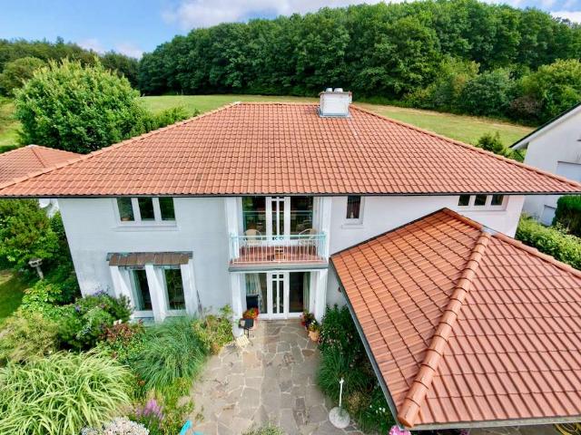 Haus zum Kaufen in Vlotho 525.000,00 EUR 221 m²