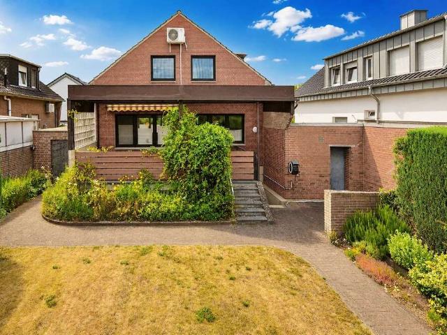 Haus zum Kaufen in Xanten 330.000,00 EUR 110 m²