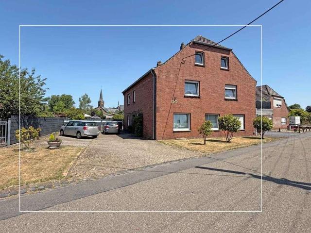 Haus zum Kaufen in Xanten 339.000,00 EUR 214.79 m²