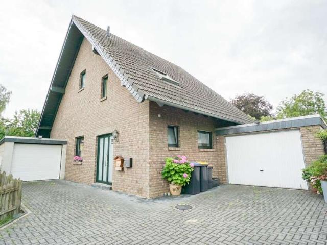 Haus zum Kaufen in Xanten 484.000,00 EUR 158 m²