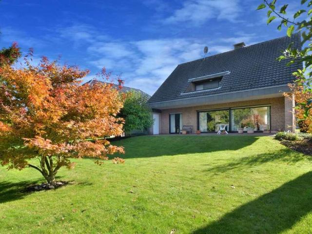 Haus zum Kaufen in Xanten 698.000,00 EUR 170 m²