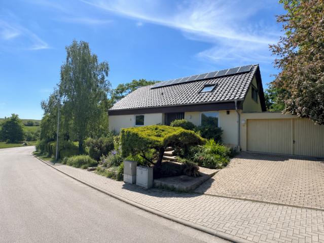 Haus zum Kaufen in Zornheim 699.000,00 EUR 204 m²