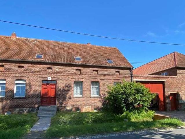 Haus zum Kaufen in Zahna Elster 1.550.000,00 EUR 820 m²