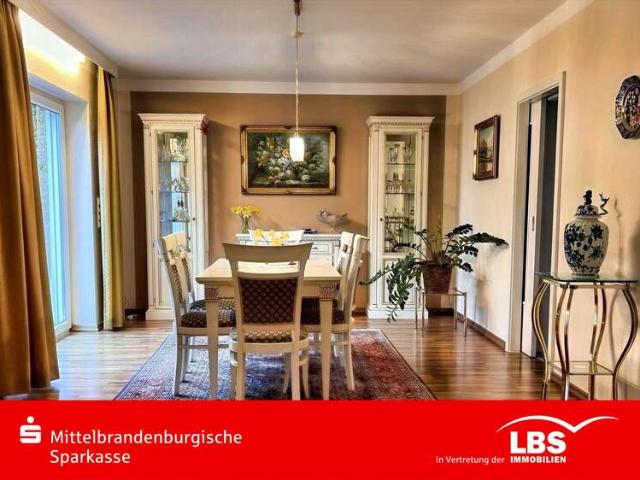 Haus zum Kaufen in Zeuthen 690.000,00 EUR 220 m²