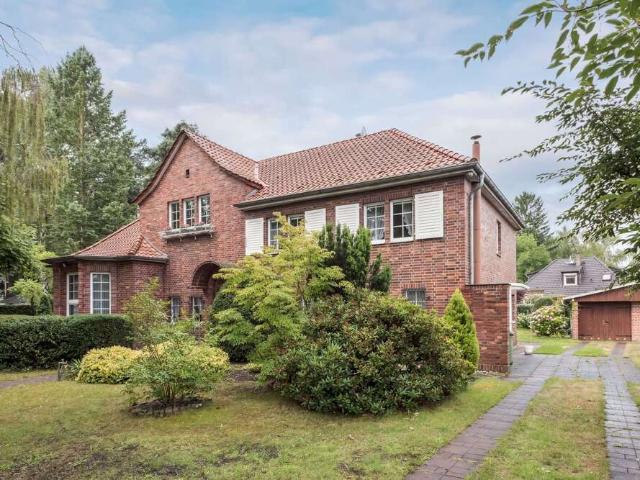 Haus zum Kaufen in Zeuthen 950.000,00 EUR 260 m²