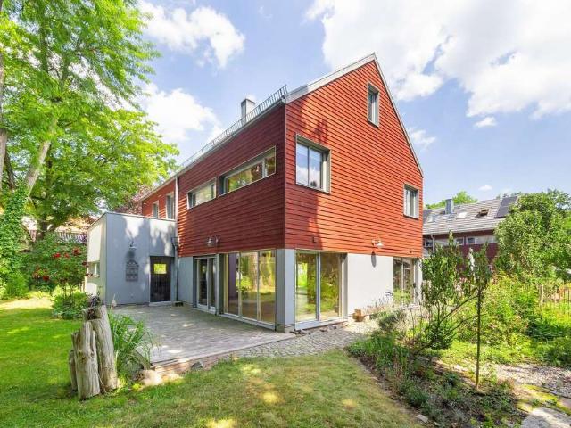 Haus zum Kaufen in Zeuthen 990.000,00 EUR 172.09 m²