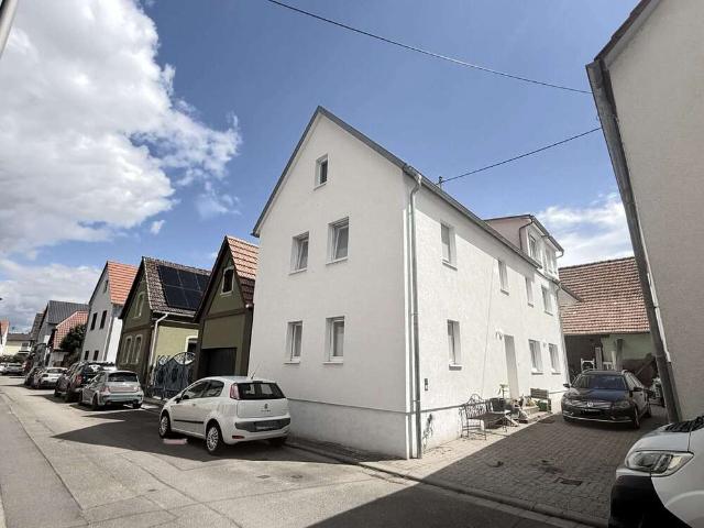 Haus zum Kaufen in Zeiskam 695.000,00 EUR 208.57 m²