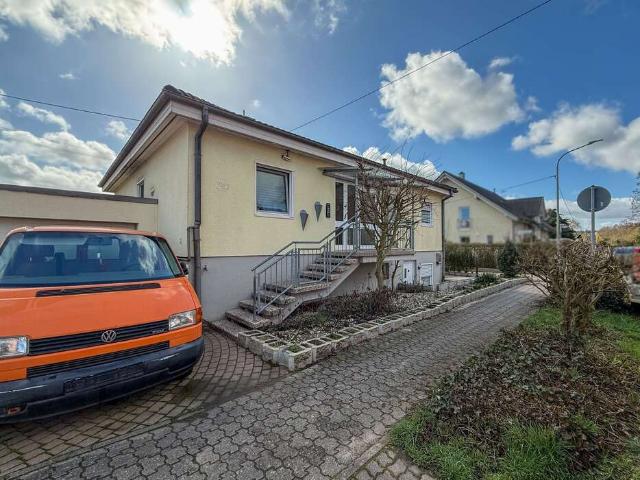 Haus zum Kaufen in Zeiskam 370.000,00 EUR 121 m²