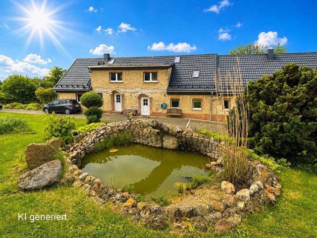 Haus zum Kaufen in Zeitz 270.000,00 EUR 165 m²