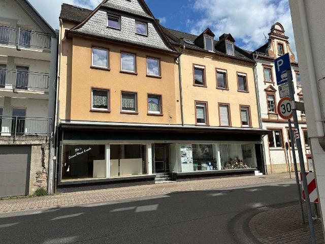 Haus zum Kaufen in Zell Mosel 450.000,00 EUR 344 m²