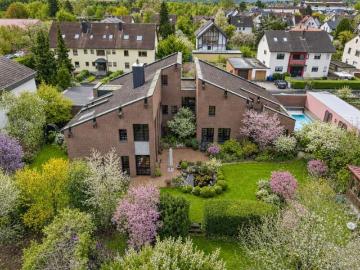 Haus zum Kaufen in Zellingen 995.000,00 EUR 381 m²