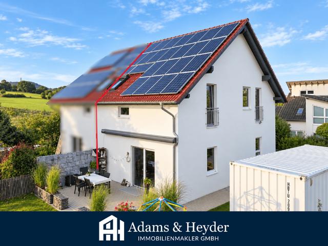 Haus zum Kaufen in Zierenberg 299.000,00 EUR 111.02 m²