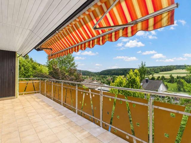Haus zum Kaufen in Zimmern o.R. Horgen 379.000,00 EUR 197 m²
