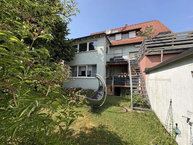 Haus zum Kaufen in Zirndorf 1.250.000,00 EUR 348 m²