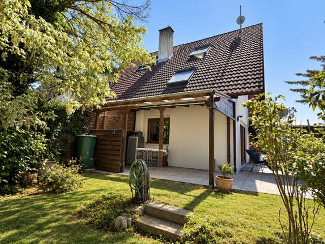 Haus zum Kaufen in Zirndorf 490.000,00 EUR 99 m²